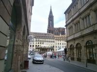 Straßburg, Gutenbergplatz mit großem Karusell, im Hintergrund das Münster