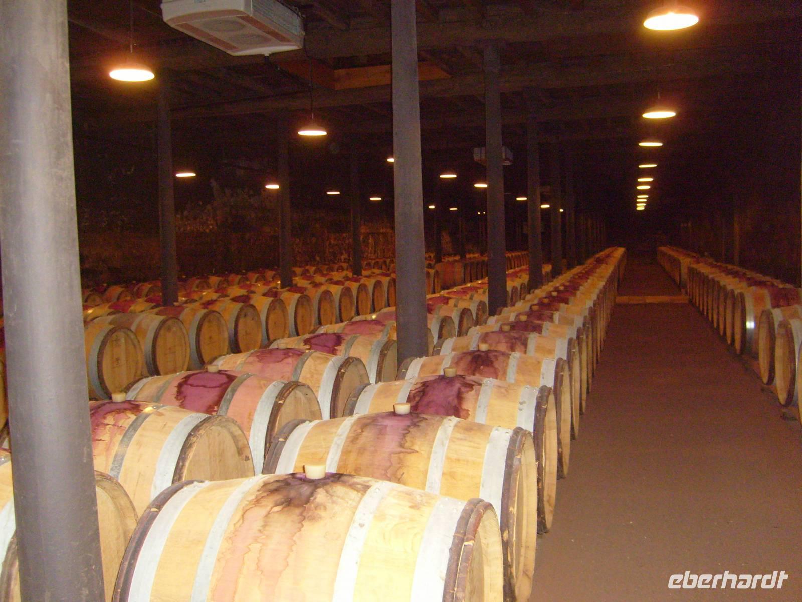 im Weinkeller Hameau Duboeuf