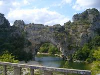 ein Naturwunder, da müssen wir aus dem Bus aussteigen