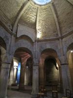 Kathedrale St.Benigne. Krypta