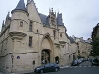 ein typischer Bau in Paris des Mittelalters