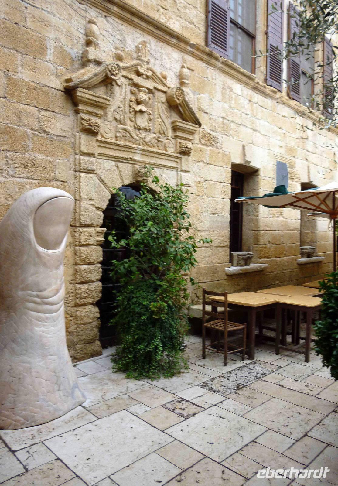 St. Paule de Vence, Gasthaus zur Goldenen Taube