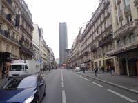 Und da geht es 209 Meter nach oben. Das Hochhaus Montparnasse