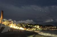 360Strand von Nizza am Abend