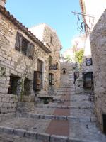 03_Eze Village (4)