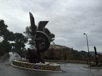 051Skulptur ?Secret Point? von J.C.Farhi in Saint-Paul-de-Vence