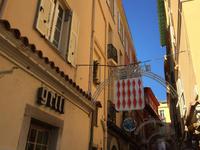 325Altstadt ?Le Rocher? 