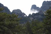 Trou de la Bombe Bavella-Massiv