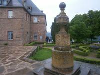 Die Weltzeitsonnenuhr des Klosters