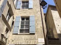Arles