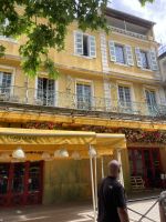 Arles