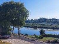 Beaugency: Blick auf die mittelalterliche Brücke über die Loire