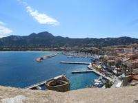 Blick auf den Hafen von Calvi