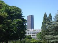 Blick zum Hochhaus Montparnasse