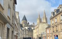 Blick zurück auf die Abbaye-aux-Hommes