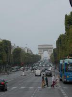 Champs-Elysées mit Arc de Triomphe