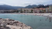 Der Strand von Menton