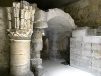 Grundmauern des Turms im Louvre