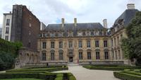 Hôtel de Sully