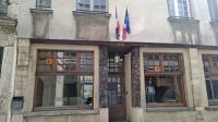 Historische Fassaden im Marais.jpg