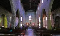 In der Kirche von Aigues Mortes 