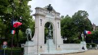 Kreisdenkmal in Chartres