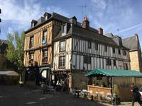 Le Mans, Markt