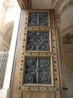 Louvre