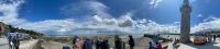 Panorama mit Austernmarkt links und Weinbar rechts