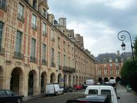 Paris: Place de Vosges
