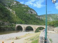 Sainte-Enimie, Brücke über den Tarn
