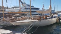 Schiffe am Hafen 