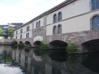 Strasbourg - Fahrt auf der Ill, Barrage Vauban = Wehranlage