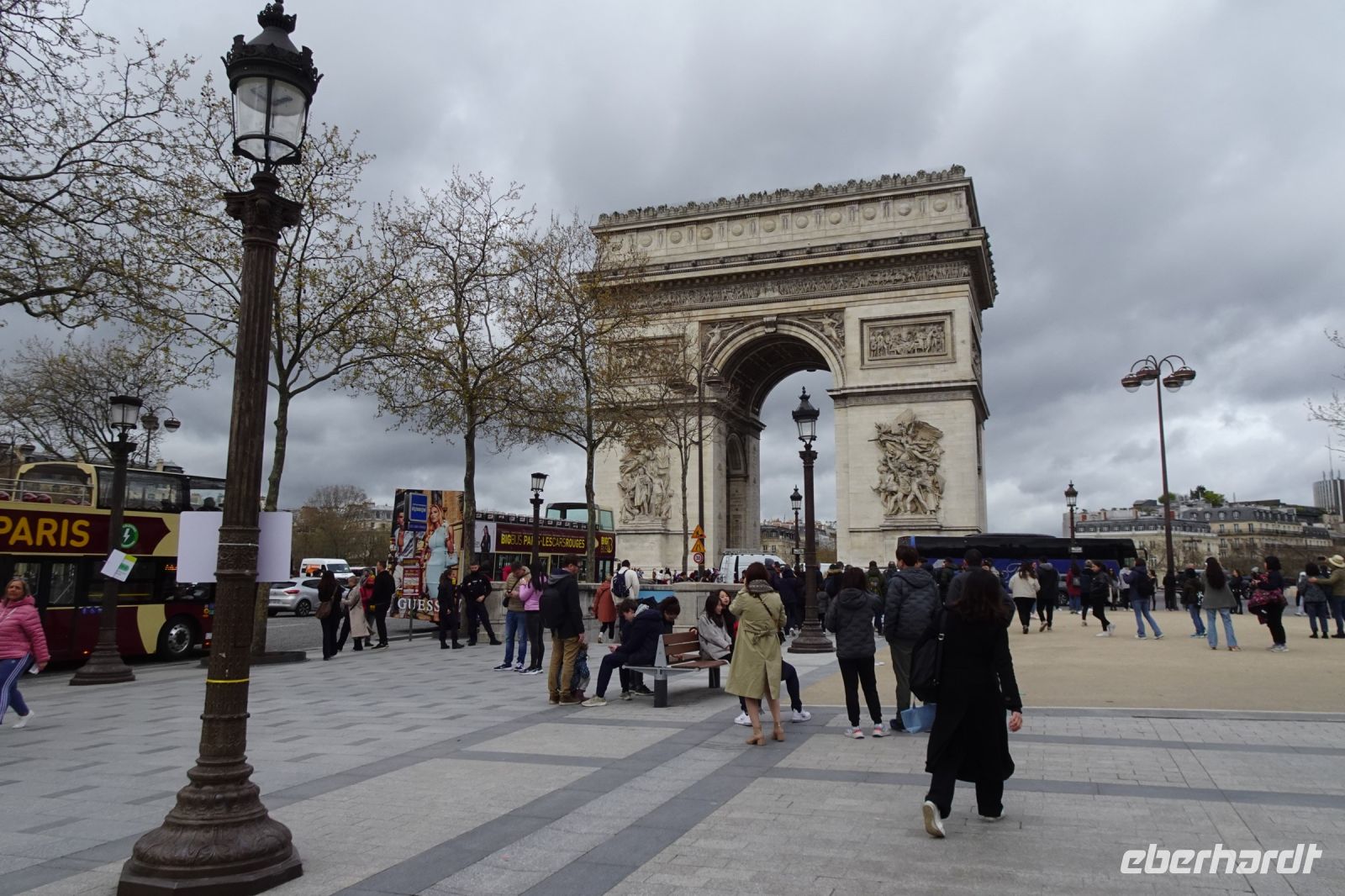 Tag 2, 29.03.2024 Stadtrundfahrt, Arc de Triomphe