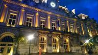 Tours-Hotel de Ville