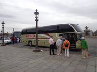 Unser Bus parkt am Place de la Concorde