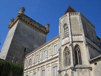 Uzés