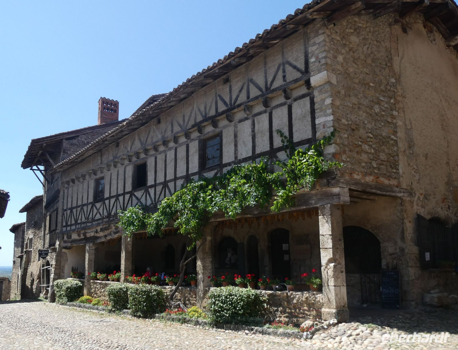 liebevoll restaurierte Häuser