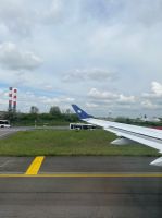 riesiger Flughafen