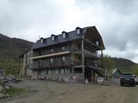 neues Gasthaus in Ushguli