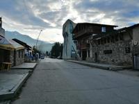 Polizeigebäude (grau), Mestia