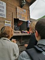 Verkaufskiosk von der Nadja, Swanetisches Salz, Mestia