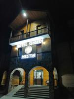 Unser Hotel in Mestia, Swanetien