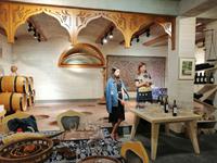 Weinverkostung auf dem Chamber of Georgien Wine.