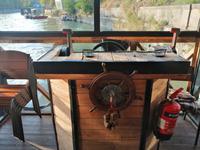 Tbilisi, Bootsausflug mit Abendessen auf dem Mtkvari-Fluß