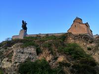 Tbilisi, Bootsausflug mit Abendessen auf dem Mtkvari-Fluß