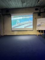 Filmvorführung, Enguri-Staumauer, Georgien