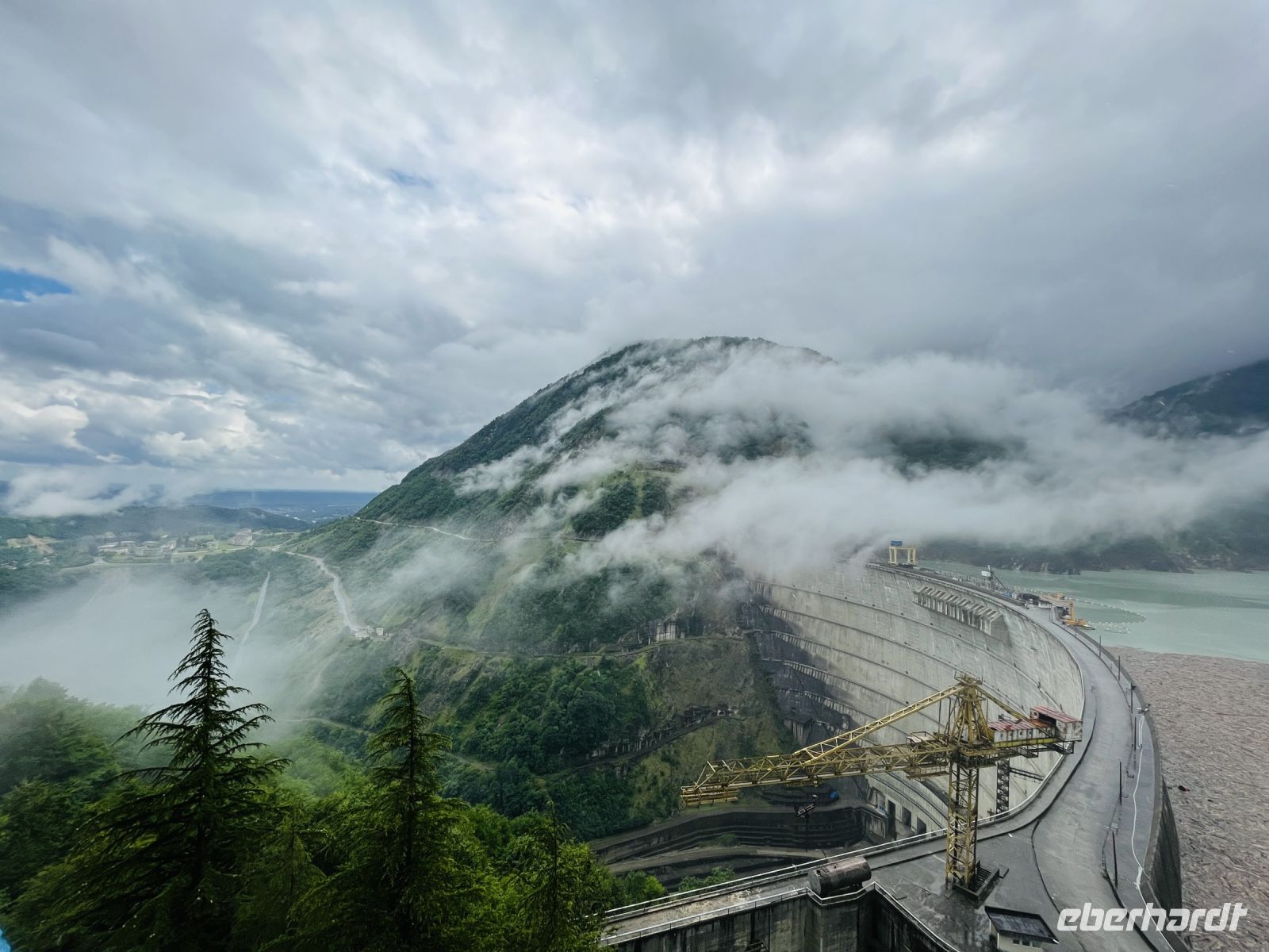 Enguri-Staumauer, Georgien