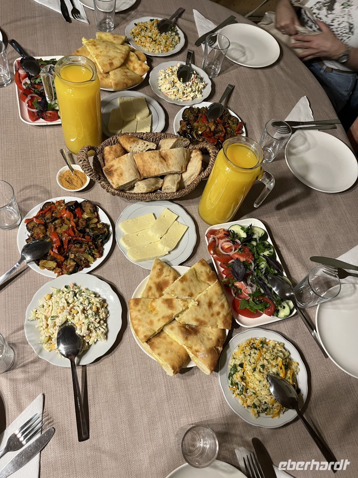 Abendessen bei einer Familie, Mestia, Georgien