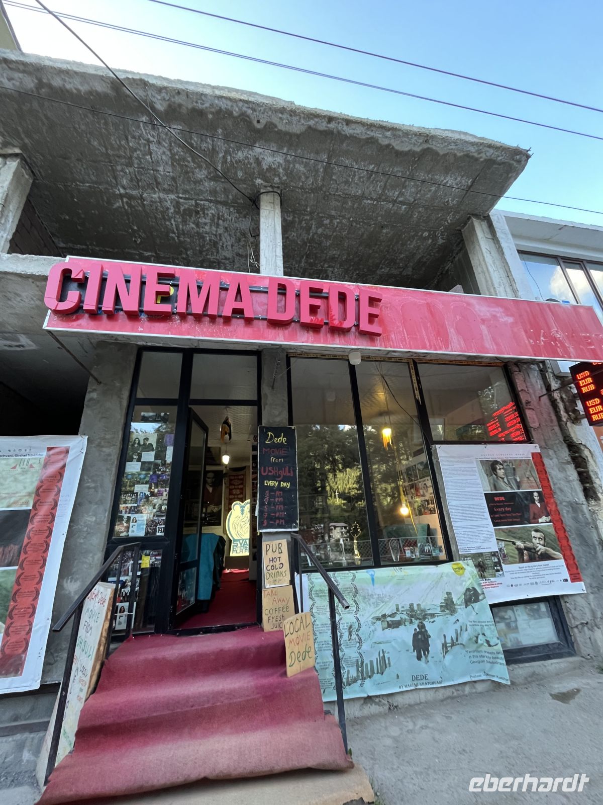 Kino, Mestia, Georgien